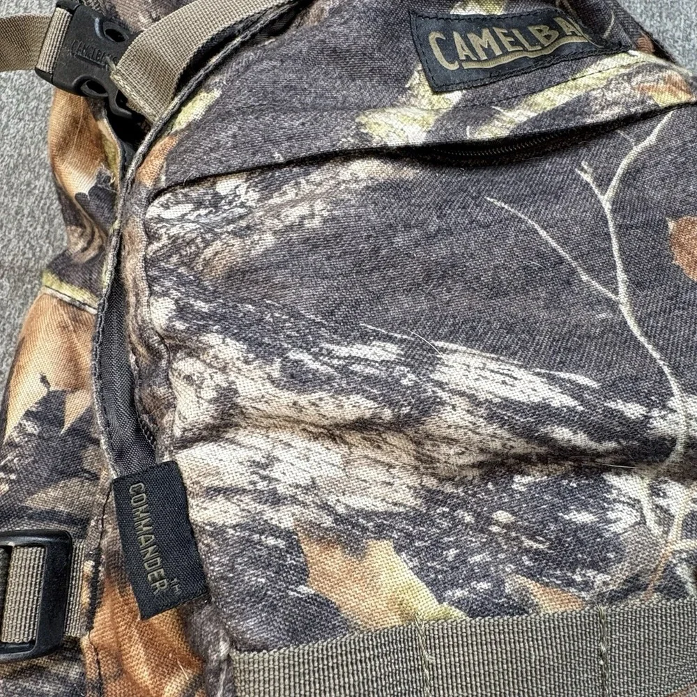 CamelBak The Commander Hunting Backpack Realtree Camo Large Hydration Pack 45L
